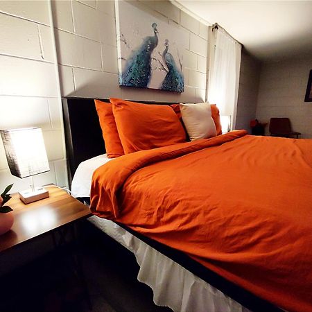 אינדיאנפוליס Spacious Suite Close To Downtown Indy/ King Bed מראה חיצוני תמונה
