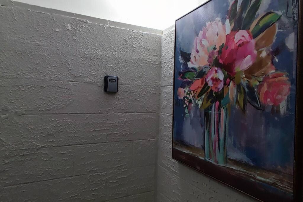 אינדיאנפוליס Spacious Suite Close To Downtown Indy/ King Bed מראה חיצוני תמונה